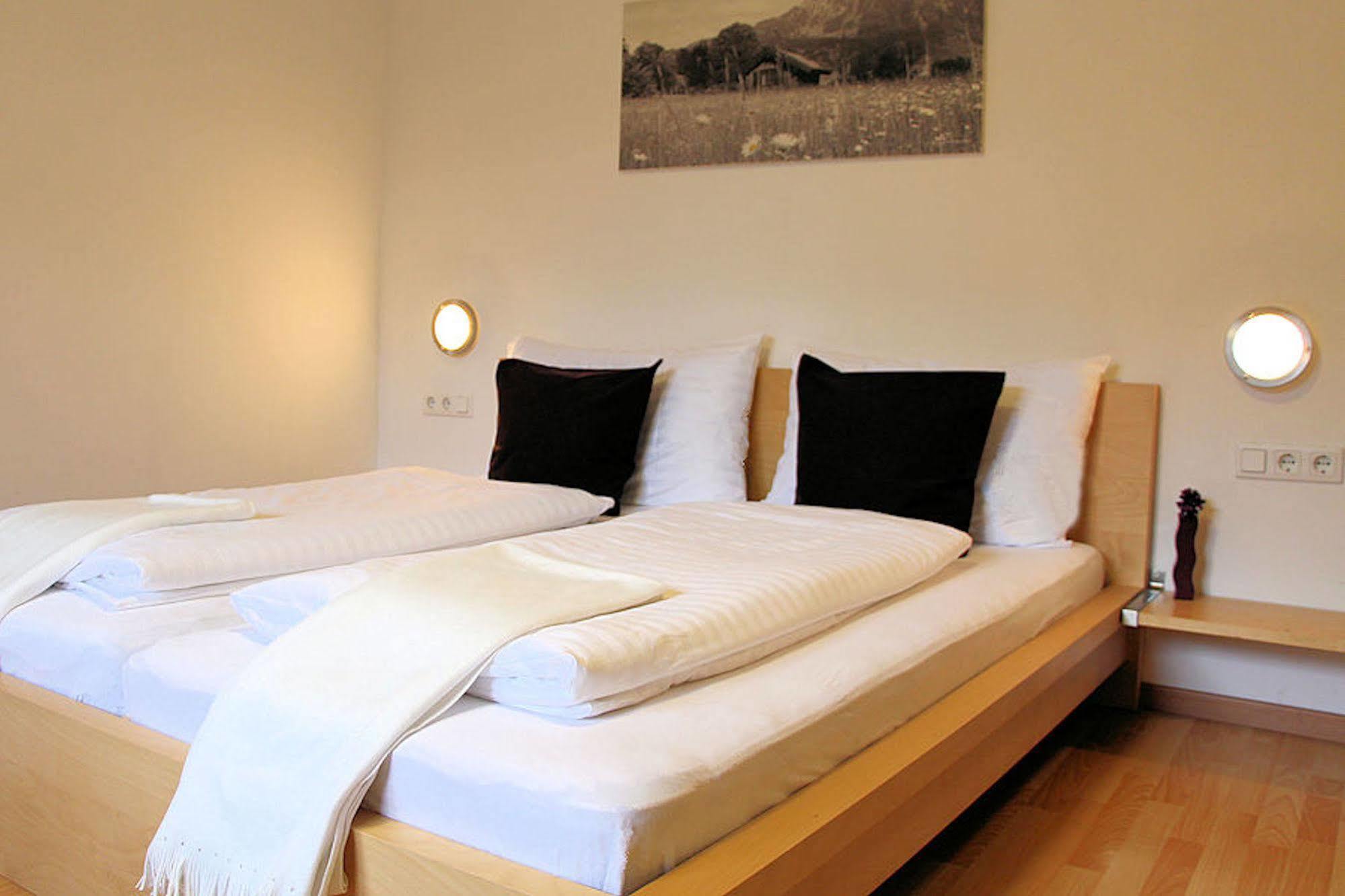 Moida-Ferienwohnung Fügen Extérieur photo